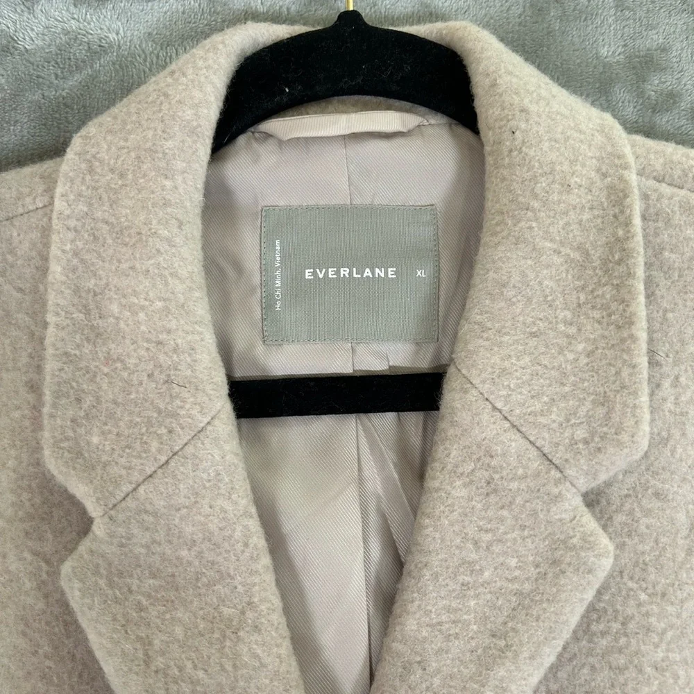 Everlane the Italian rewool cocoon coat - Picture 4 of 12